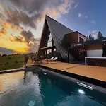 Chalet Euphoria - Luxury Vlasic
