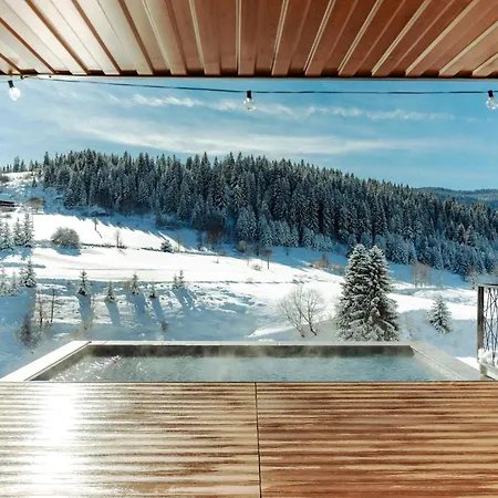 Euphoria - Luxury Vlasic